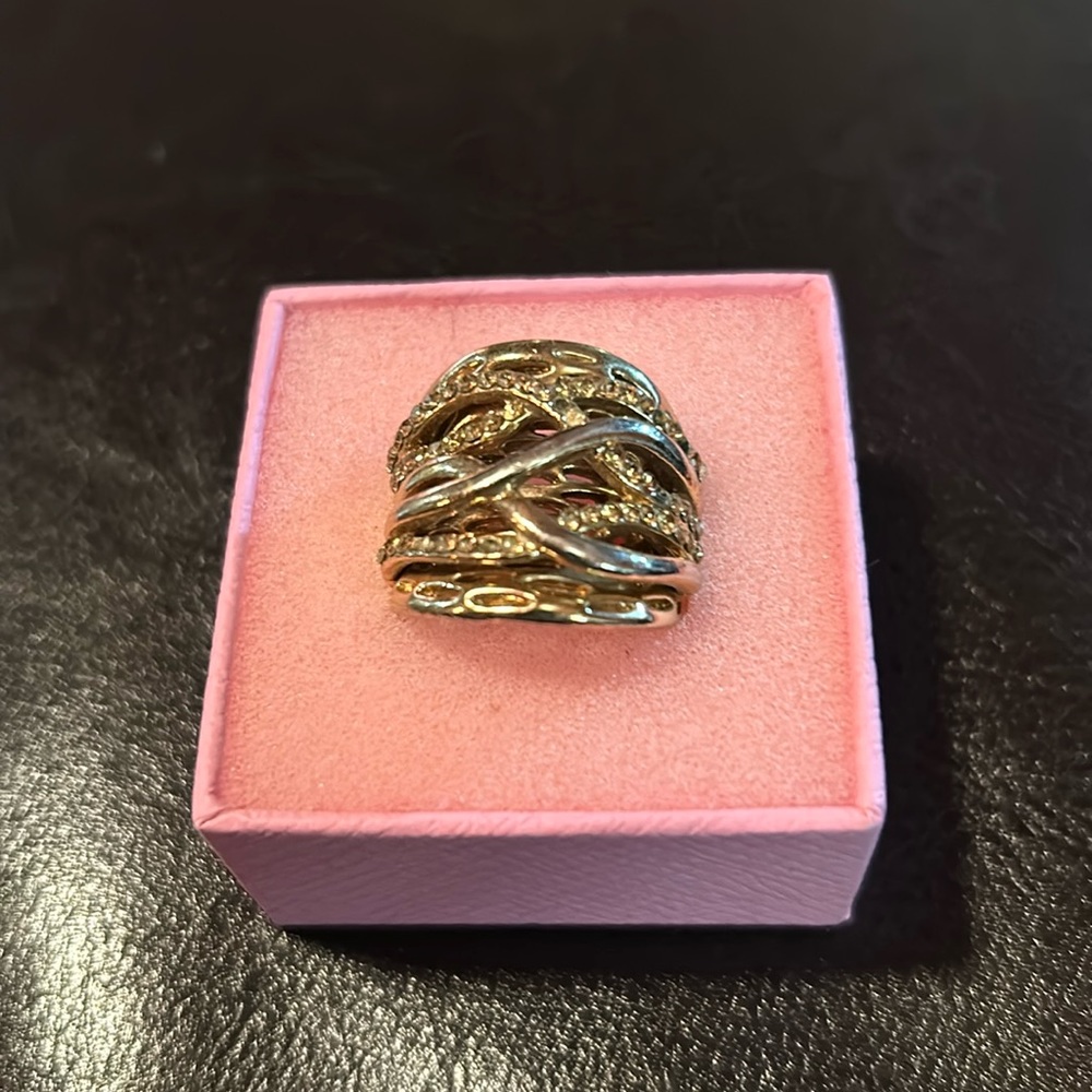 Gold tone and rhinestone cocktail ring